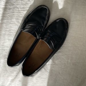 Bass black penny loafers size 8.